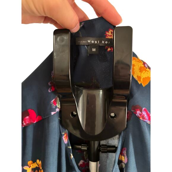 West Kei Floral Tie Neck Blouse Medium Boho Chic 3/4 Sleeve Work to Weekend - Picture 4 of 8